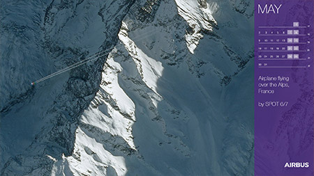 卫星图像点6/7-飞机越过阿尔卑斯山 - 法国